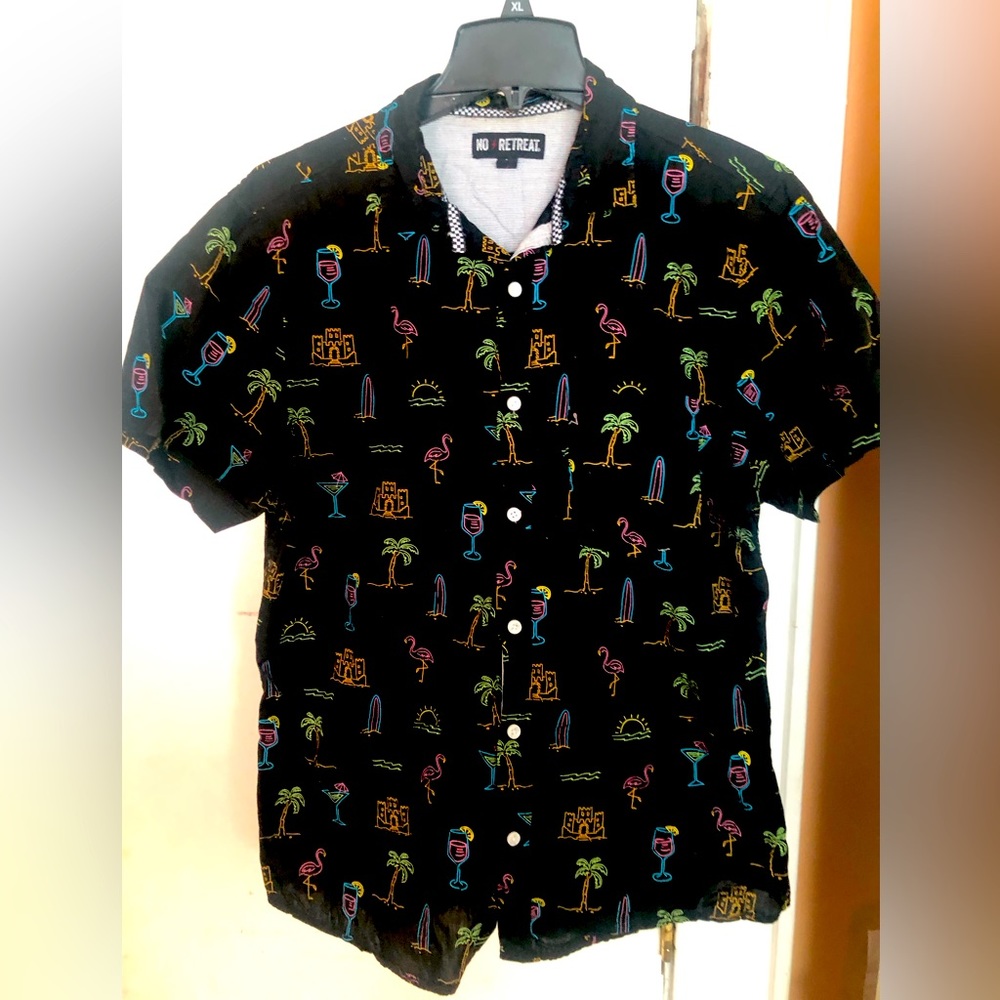 Black design short sleeve